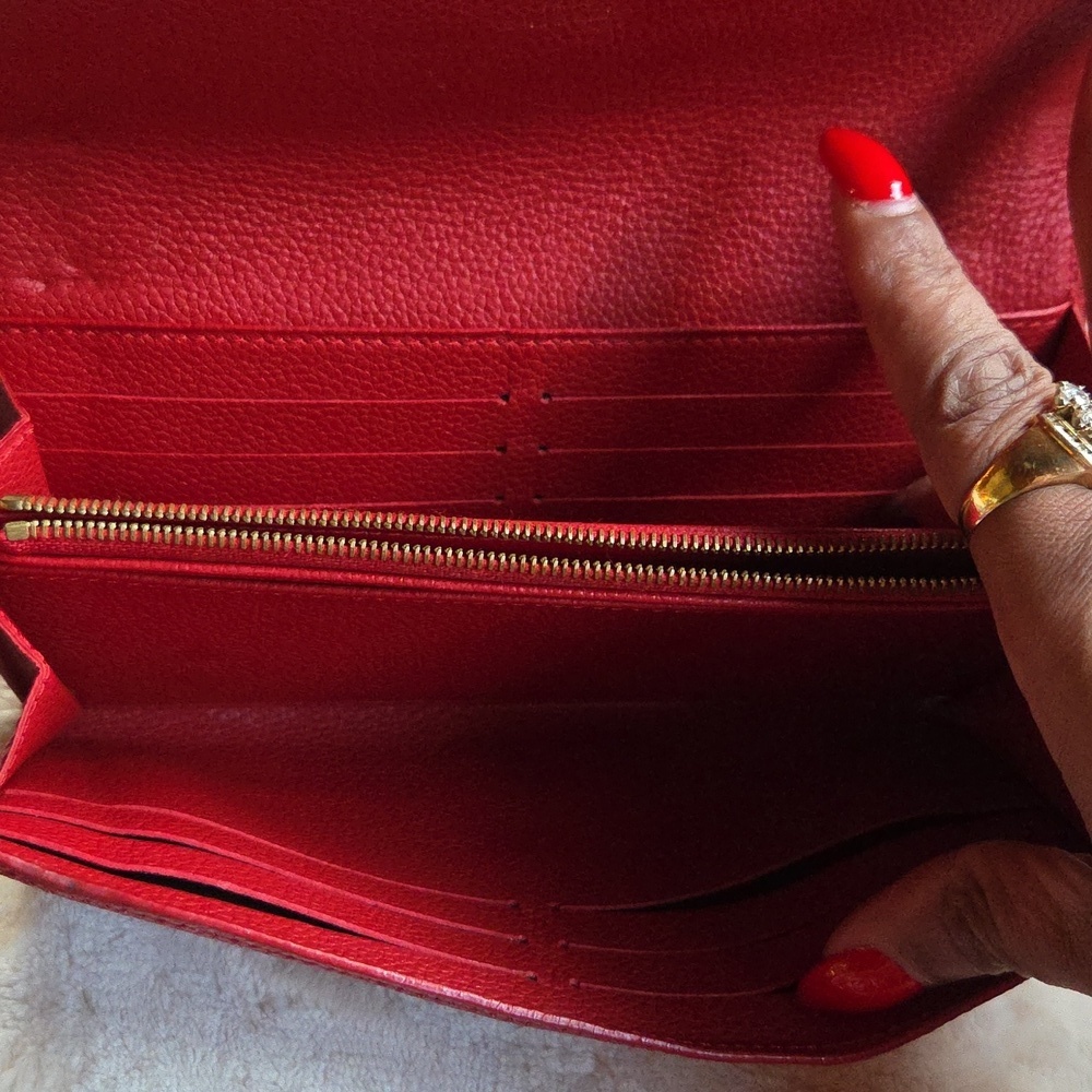 Louis‎ Vuitton Empreinte Red Leather Wallet - Picture 8 of 8